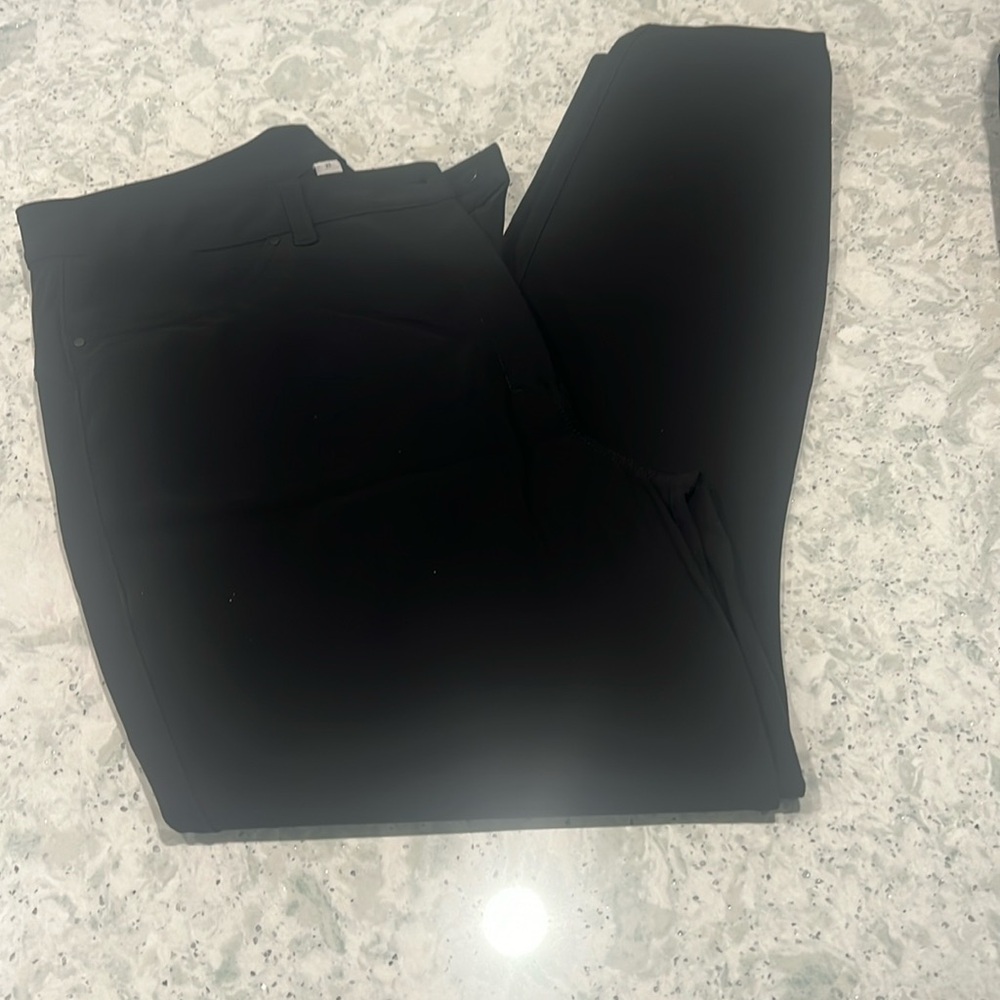 Black skinny trousers